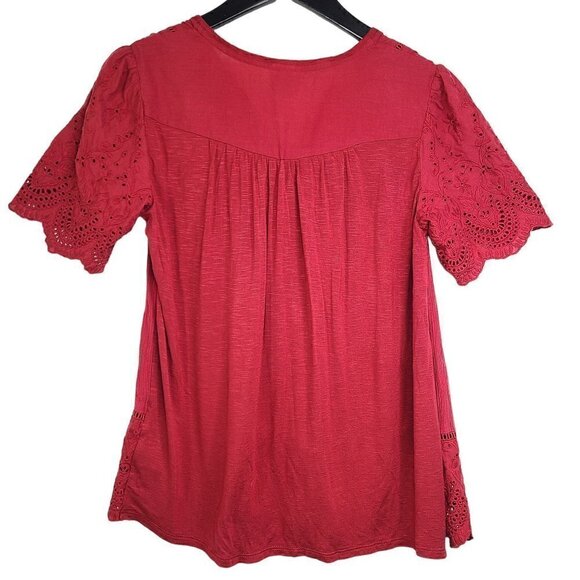 Knox Rose Acid Wash Red Crochet Eyelet Lace V Neck Boho Top - Picture 7 of 9